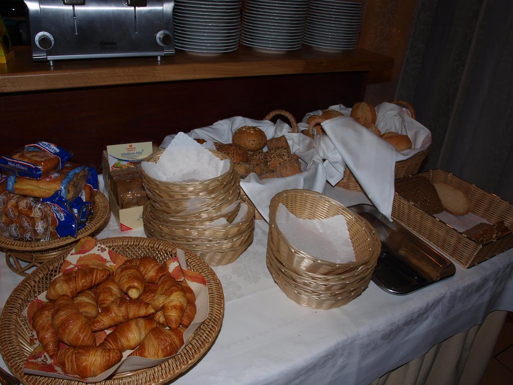 Landgasthaus Bonn Baunatal Extérieur photo